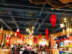 大堂-老滇山寨•云南特色菜•地方菜•民族风情歌舞表演(金碧店)