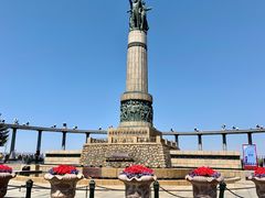 -人民防洪胜利纪念塔