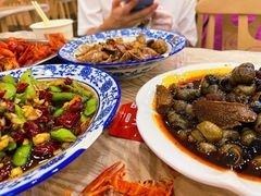 -江城燕子大排档(江汉路步行街店)