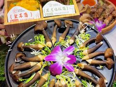 -润泽园椰子鸡(汇一城店)