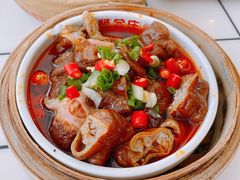 手剪香菇肥肠-贤合庄卤味火锅(济南泉城路店)