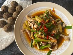 -泉味道贵州厨房(三里河店)