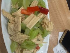 -宏状元现熬粥·京味菜(黄寺大街店)