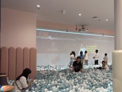 -奈尔宝·儿童乐园·亲子餐厅(鄞州万达店)