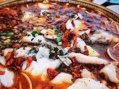 -美顺香食府鱼头老店(雪野湖店)
