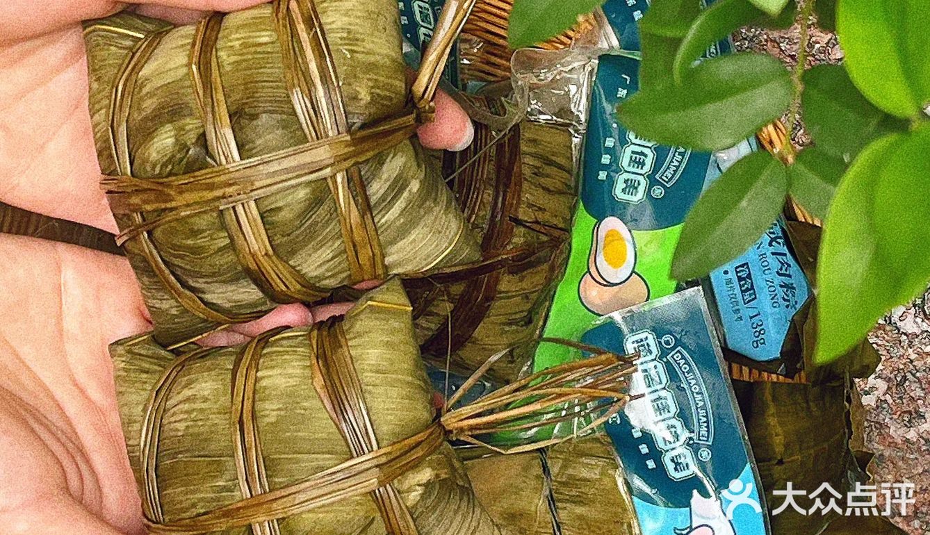 本地哥哥说：端午吃粽，肯定是道滘粽子