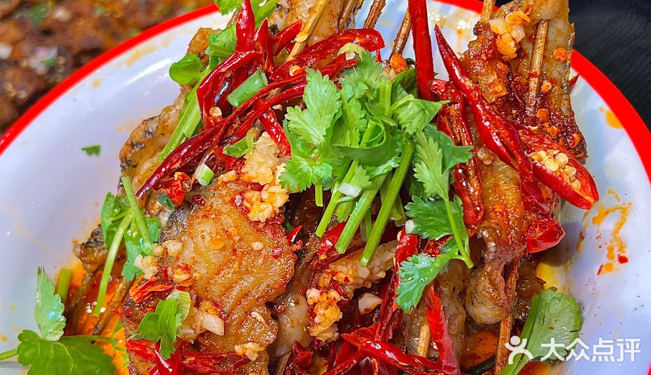 深夜食堂の扫地僧！宵夜被李氏承包了！