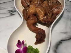 金奖葫芦鸡-西安饭庄·非遗陕菜(钟楼店)