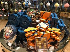 -VENCHI 闻绮(北京国贸商城店)