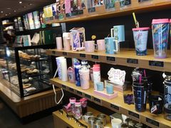 零售区-星巴克(绍兴柯桥柯岩景区店)