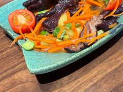 -良米山·云南野生菌过桥米线(上海首店)
