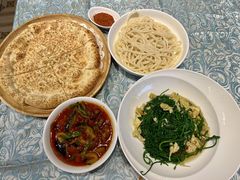 -巴扎美食·新疆菜·西域歌舞表演餐厅(新疆大厦店)
