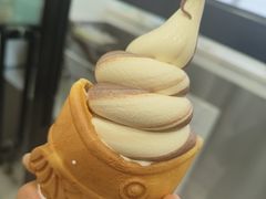 鱼饼冰淇淋-高力乐面包咖啡厅(西塔店)