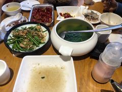 -隔壁老王·家常云南菜(花巷店)