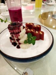 点击看大图 -甘井子区冠豪主题婚礼酒店宴会厅(机场店)