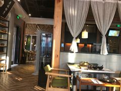 大堂-狐狸爱上椰子鸡(滨江星光大道店)