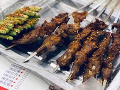 烤牛肉串-老猎户炭火锅羊汤(万达店)