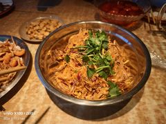 -喝丢一只鞋海鲜烧烤·海肠捞饭(东关街店)