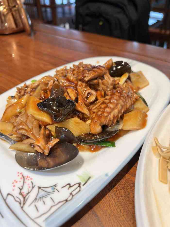 崔义清鲁菜馆(大明湖店)-"来济南第三天,还是果断决定来吃鲁菜!这回.