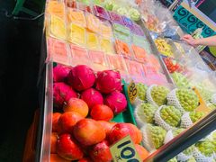 -六合夜市