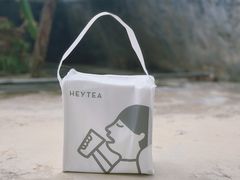 -喜茶(东莞雍华庭店)