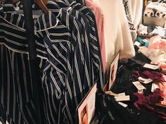 -Hollister(天环广场店)