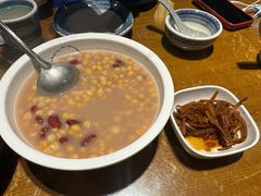 -95号酱骨·一块豆腐(展春园西路店)