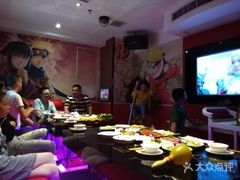 -唯爱KTV聚会餐厅(仙林东城汇店)
