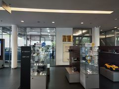 -上海可达汽车销售服务有限公司