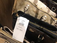 -COACH蔻驰(赛特奥特莱斯店)