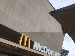 -麦当劳(塔园路店)