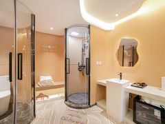 -幸栖洞穴设计酒店(成都春熙路店)