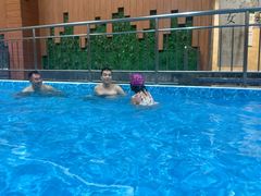 -兴芮温泉度假区