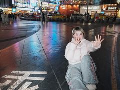 -观音桥步行街