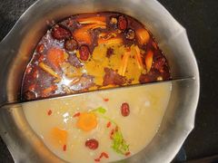 -湊湊火锅·茶憩(打浦桥日月光店)