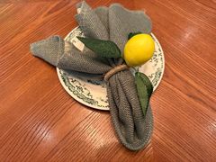 -福楼毕斯罗F Bistronome(国贸商城约会地标景观店)