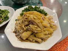 化州白切鸡-化州大众美食城(宝安老牌店)
