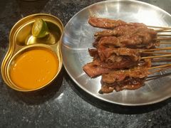 -何妹湿辣牛肉·粤式烧烤砂煲(桂雅路店)