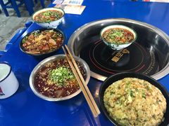 -马路边边·成都串串(翠柏路店)
