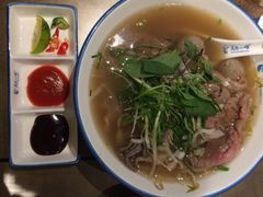 -美奈小馆·越南料理(中航城君尚购物中心店)
