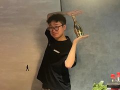 -笨猪青年旅舍(西乡地铁站店)