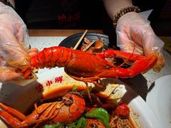 -沪小胖·小龙虾·蓝龙王(八佰伴店)