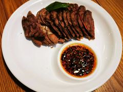 -山楂树融合菜餐厅