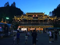 -天下凤凰大酒店