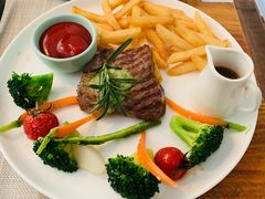 -Kitchen·Y洋厨房西餐厅(王府壹号店)