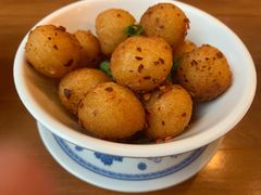 孜然小土豆-炉小二铜锅牛蛙•川湘菜(三里屯店)