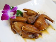 招牌茶皇乳鸽-广东胜利宾馆西关粤中餐厅