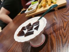 牛奶咖啡冻-博多一蘭豚骨拉面