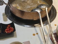 -洪氏嗨捞·猪肚鸡火锅(阳光天地店)