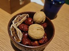 -纳鲁孜·新疆特色餐厅(上海悦荟广场店)